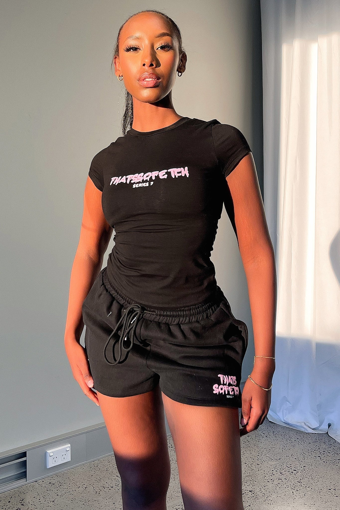 Series 7 Shorts - Black/Pink - XTXFMF