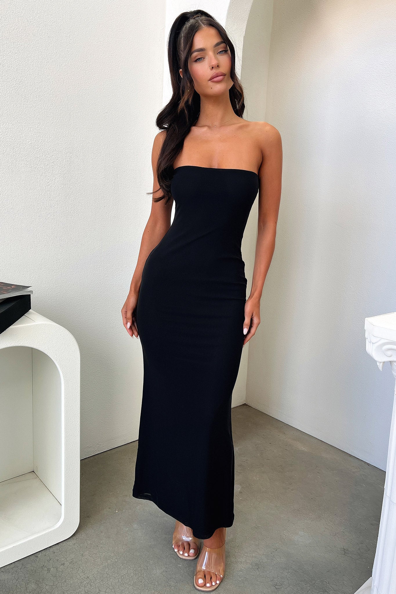 Carina Maxi Dress - Black - XTXFMF