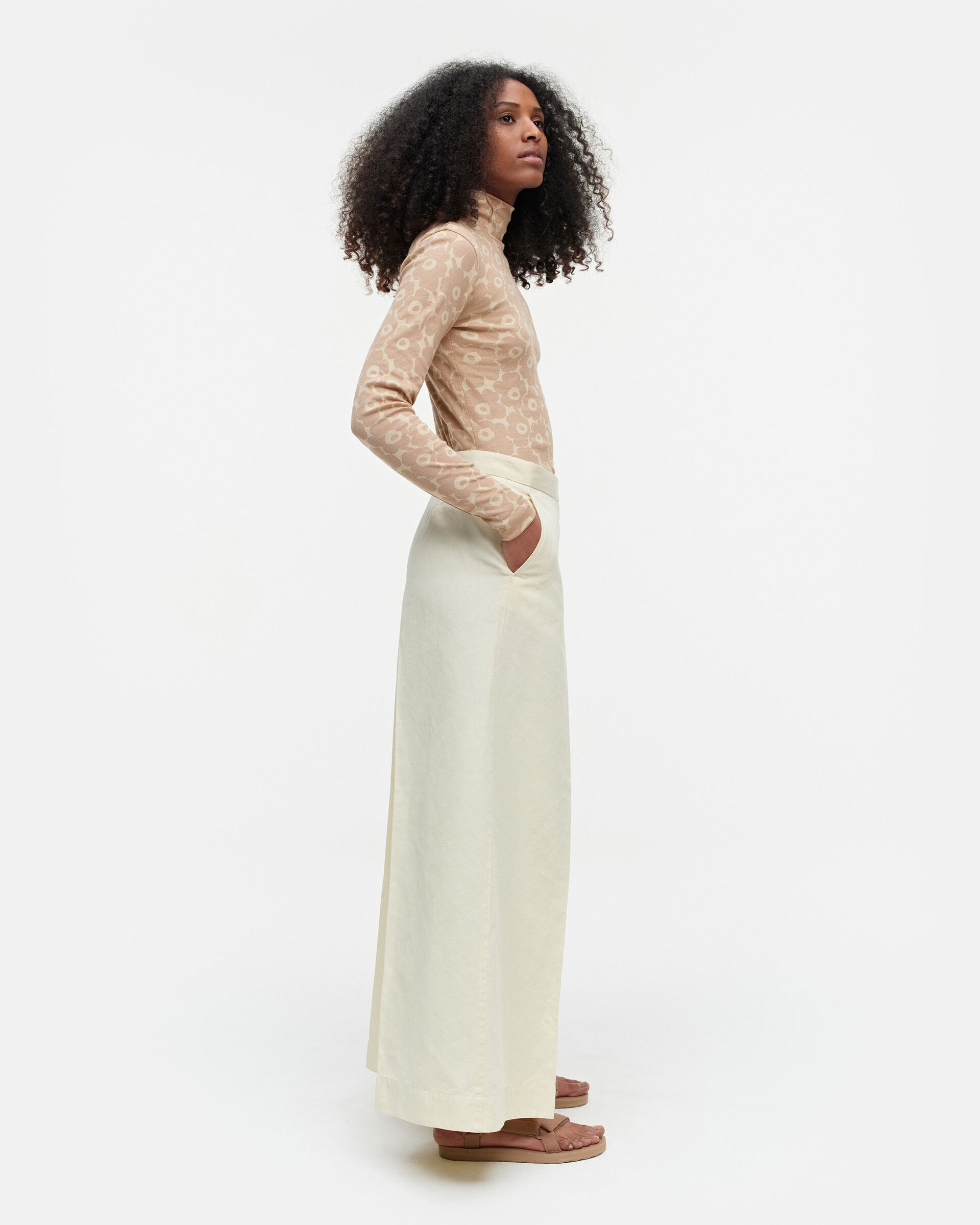 Marimekko Kuulle Solid cotton-linen trousers | Marimekko Outlet
