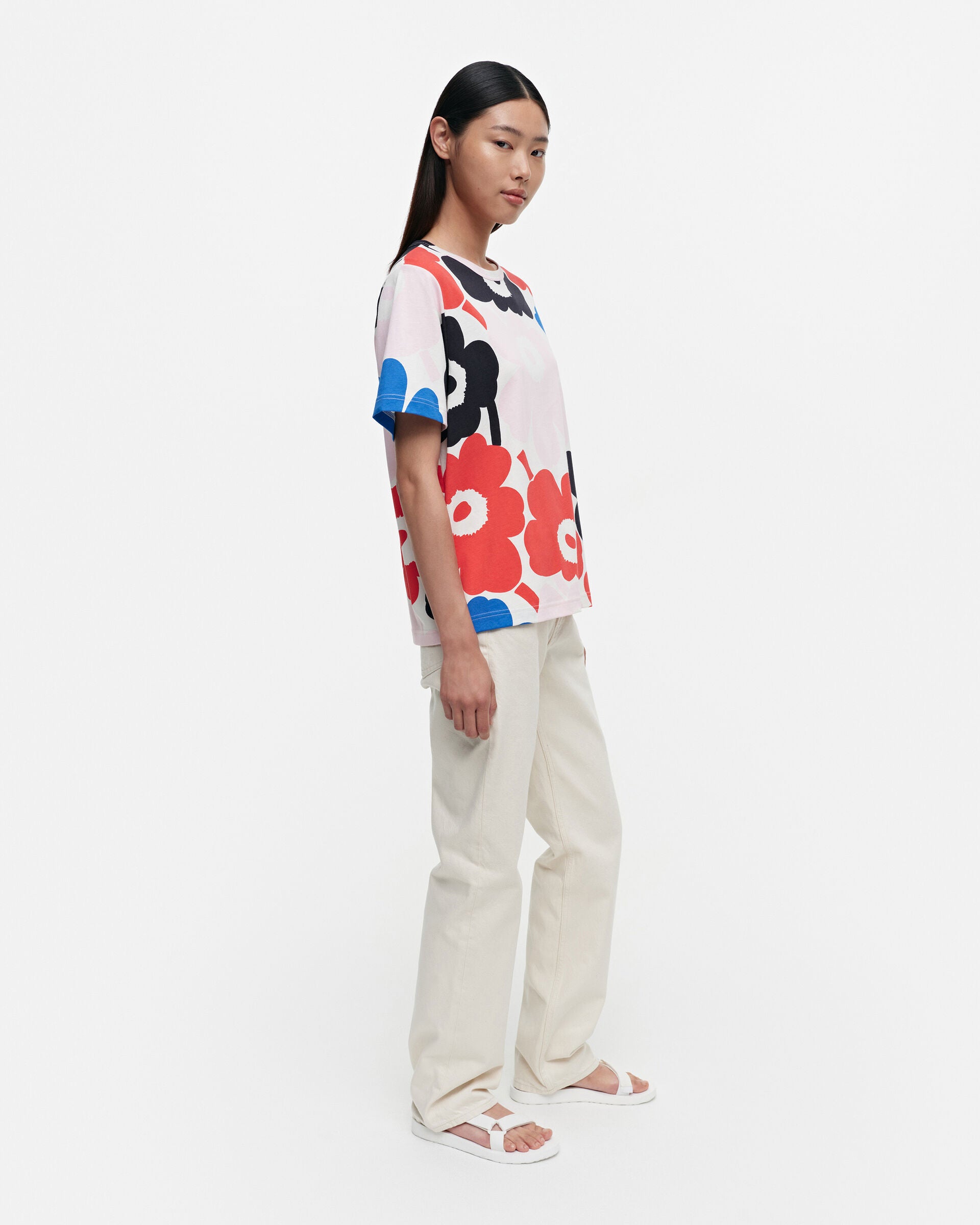 Marimekko Erna Relaxed Pieni Unikko t-shirt | Marimekko Outlet