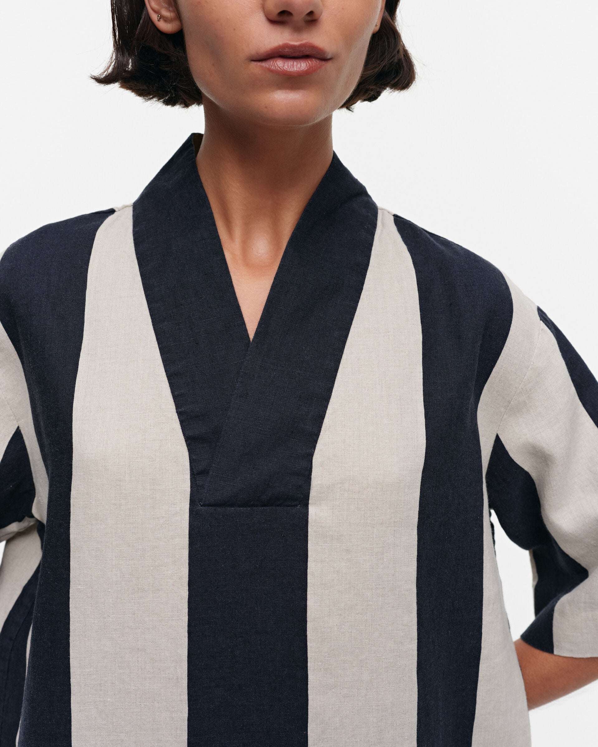 Marimekko Poula Maalis linen blouse | Marimekko Outlet