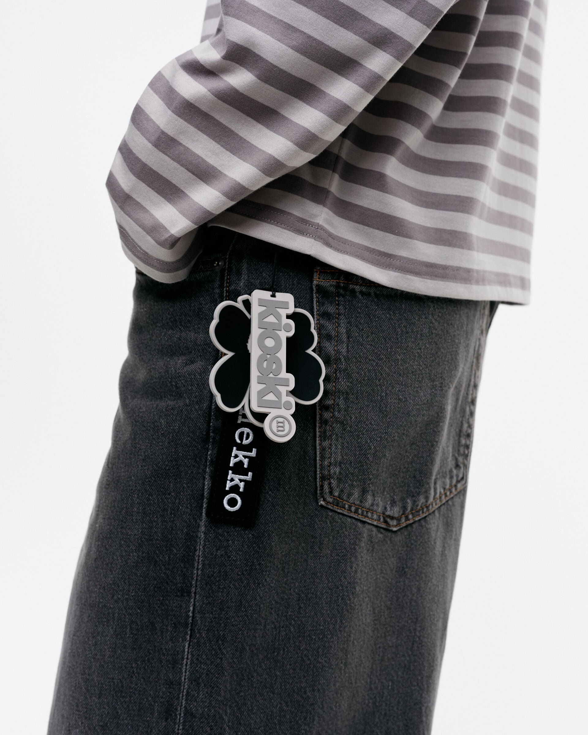 Marimekko Viisaus Unikko key chain | Marimekko Outlet