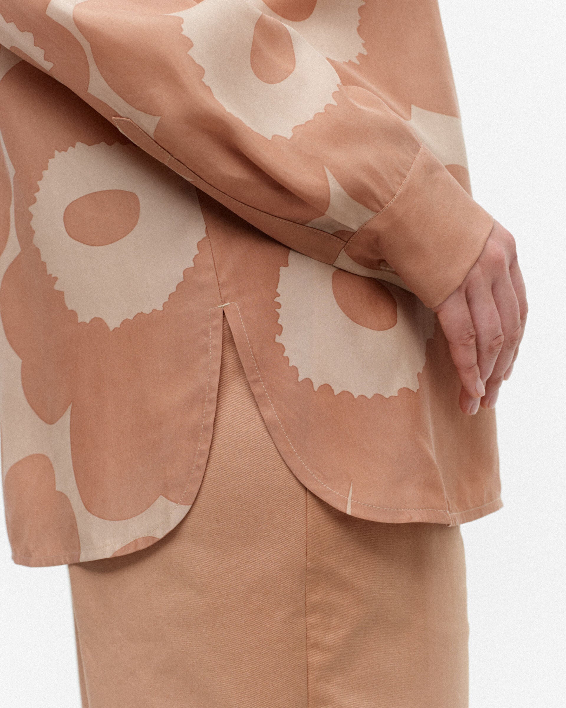 Marimekko V?rssy Unikko cupro-viscose shirt | Marimekko Outlet