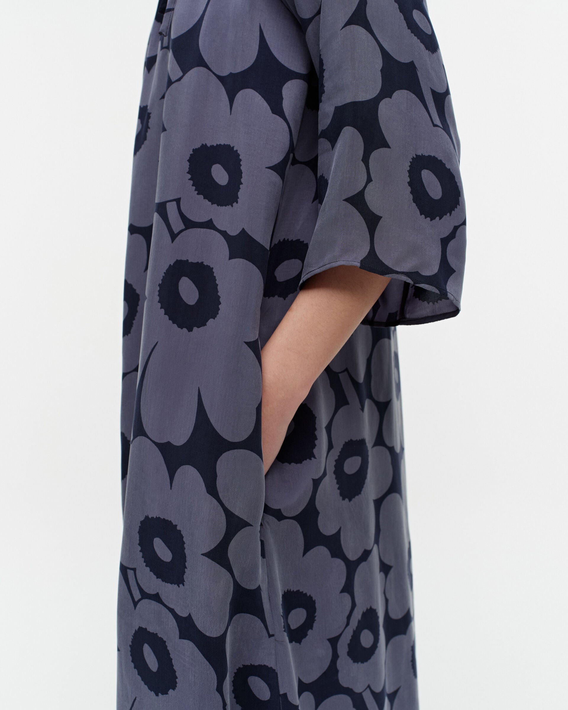 Marimekko Siru Unikko cupro dress | Marimekko Outlet
