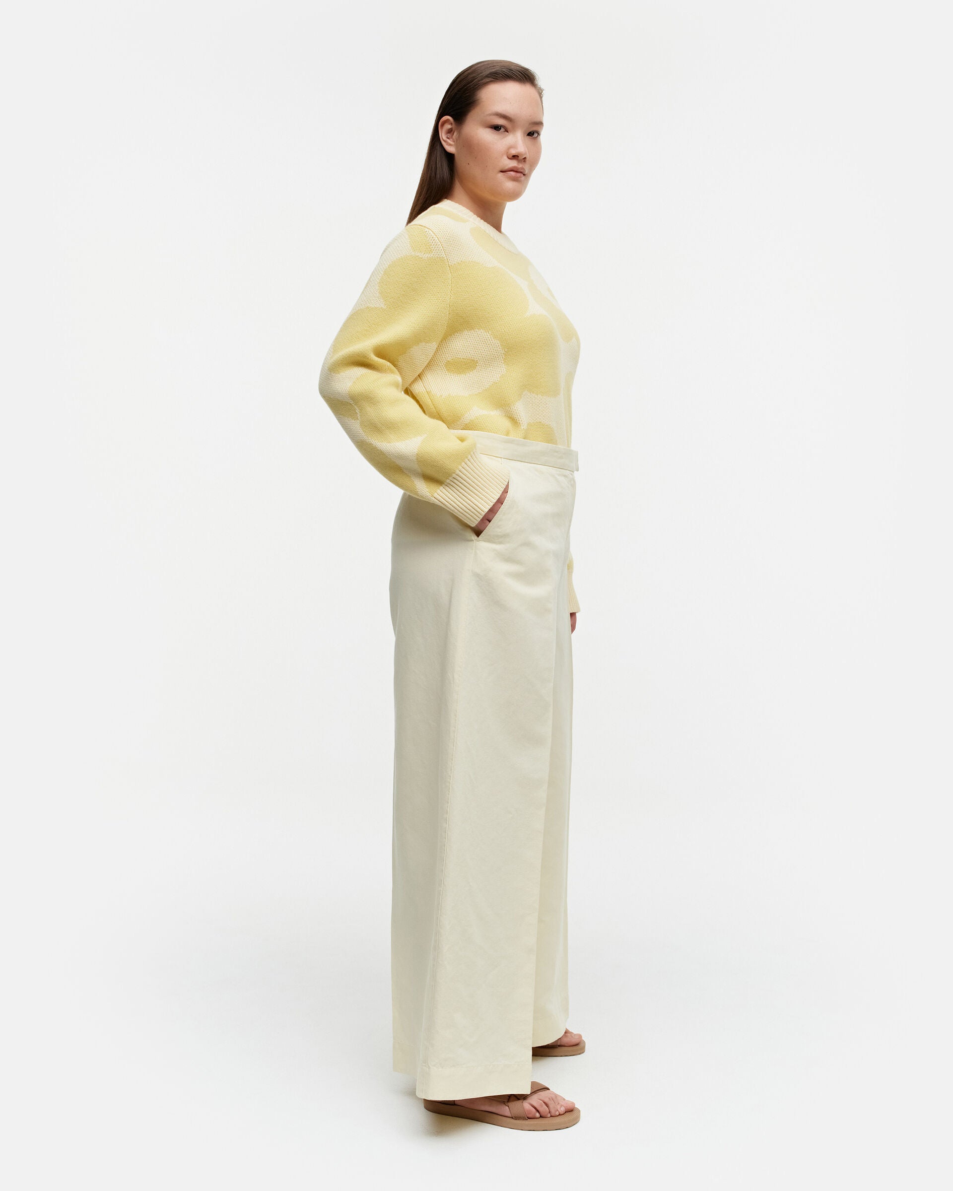 Marimekko Kuulle Solid cotton-linen trousers | Marimekko Outlet