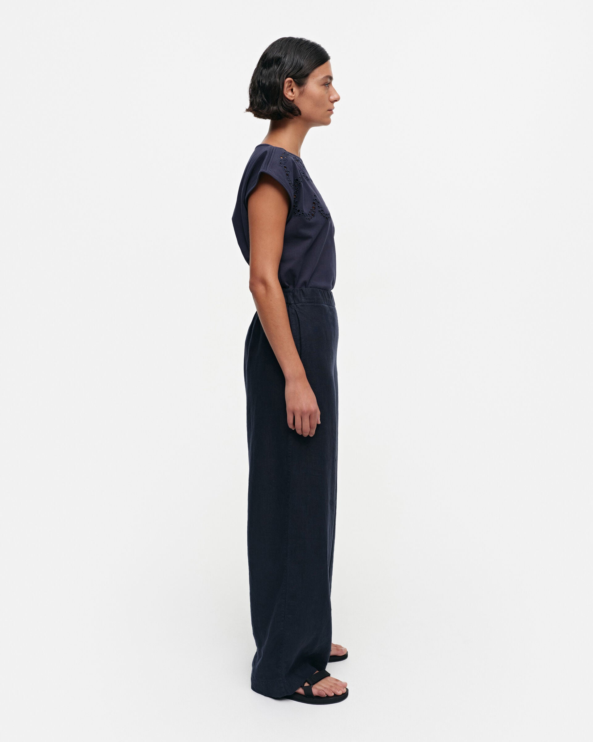 Marimekko Pavla Solid linen trousers | Marimekko Outlet