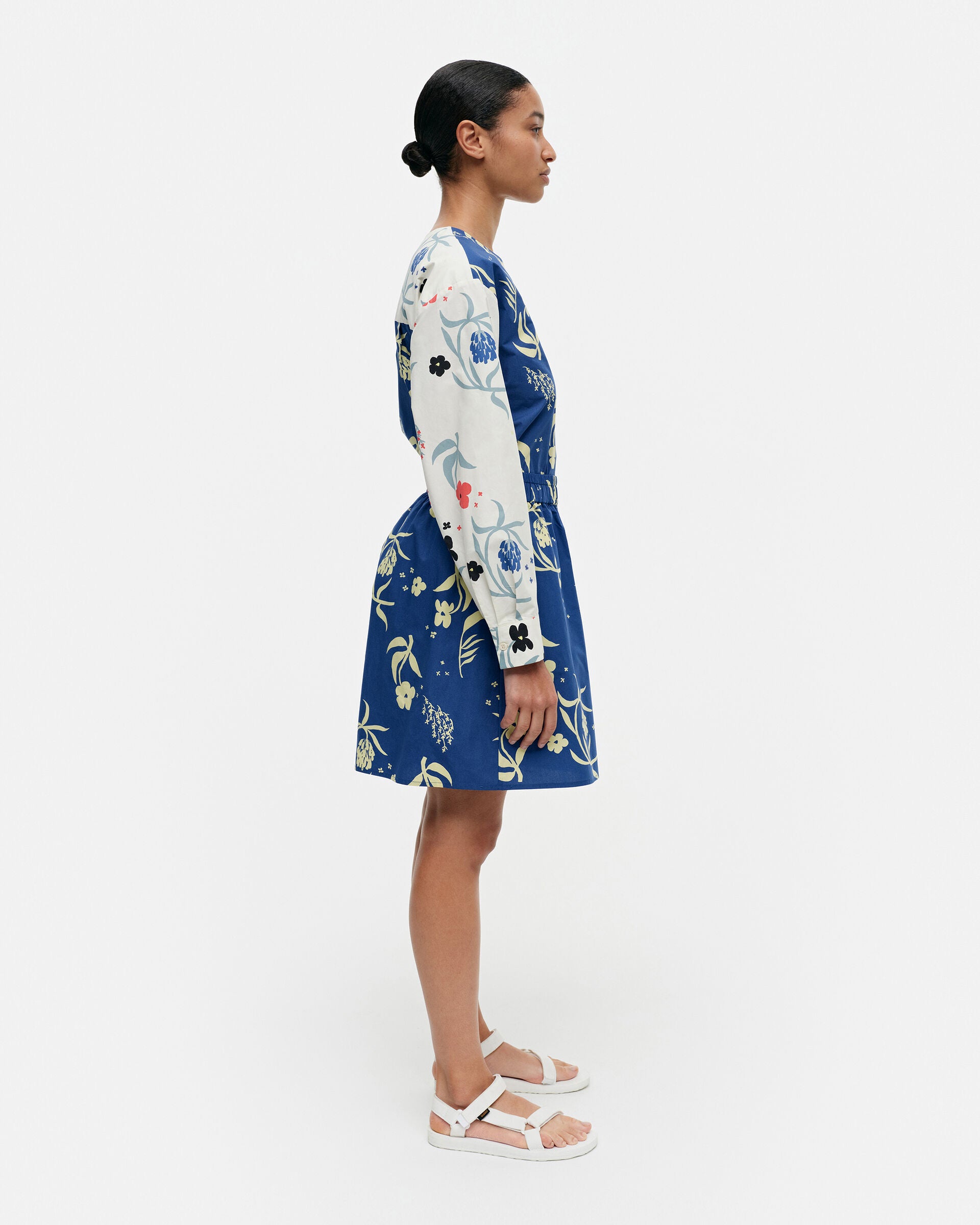 Marimekko Guassi Herbaario cotton poplin shorts | Marimekko Outlet