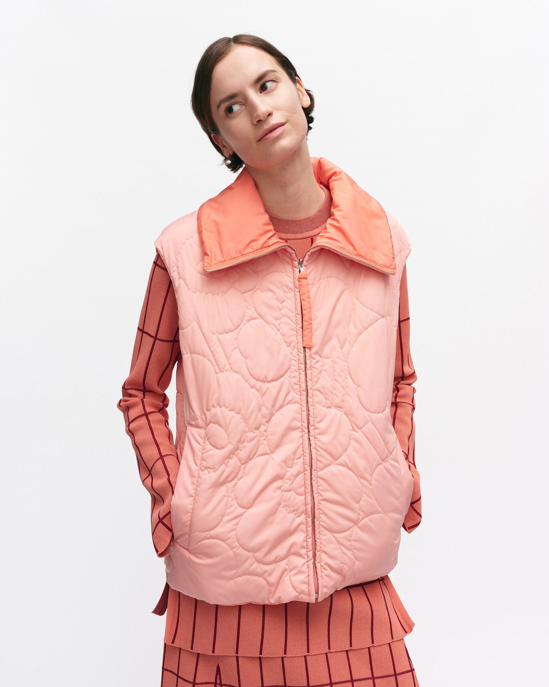 Marimekko Kvartsi Unikko lightweight padded vest | Marimekko Outlet