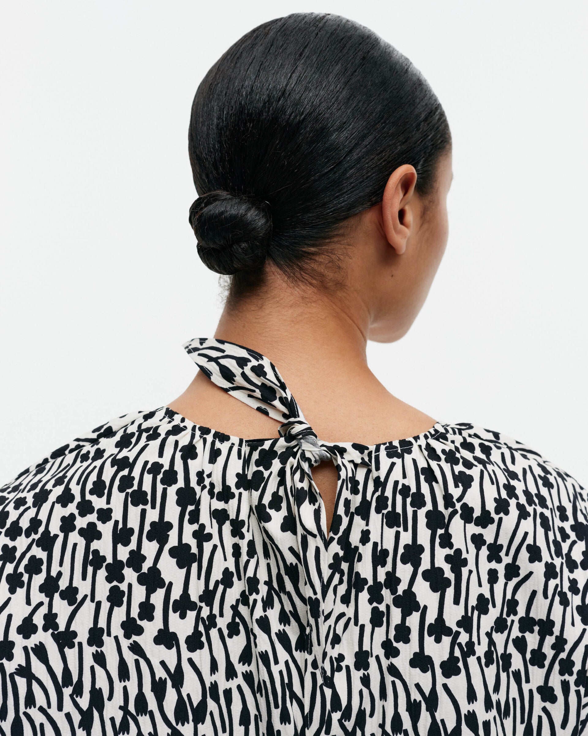 Marimekko Beesi Tuulahdus cotton seersucker dress | Marimekko Outlet