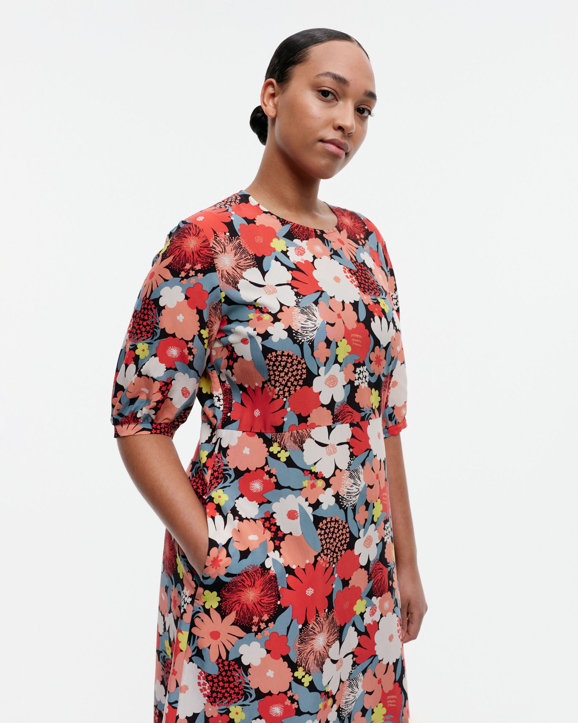 Marimekko Absidi Suvikimppu cupro dress | Marimekko Outlet
