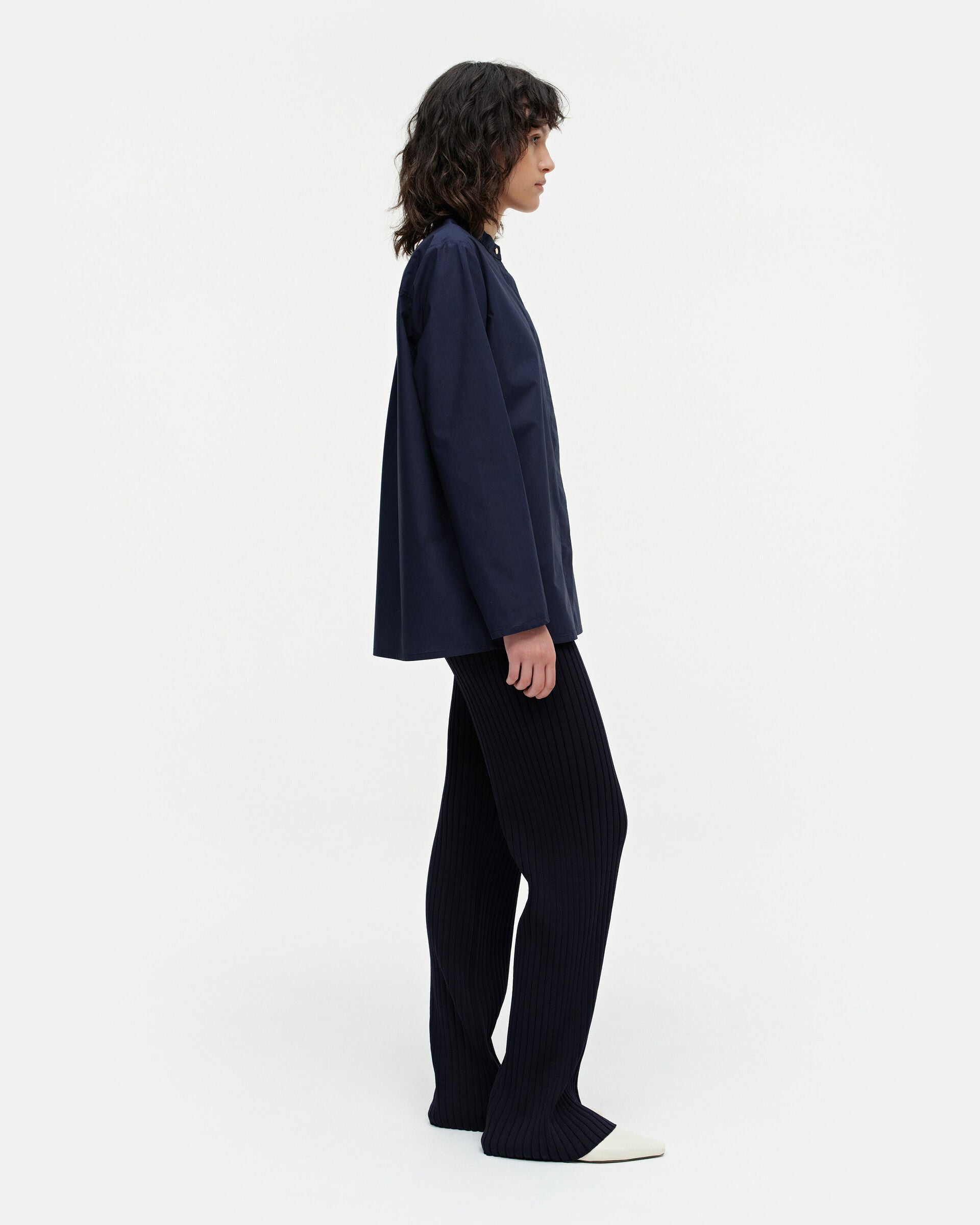 Marimekko Galsa Solid cotton poplin shirt | Marimekko Outlet