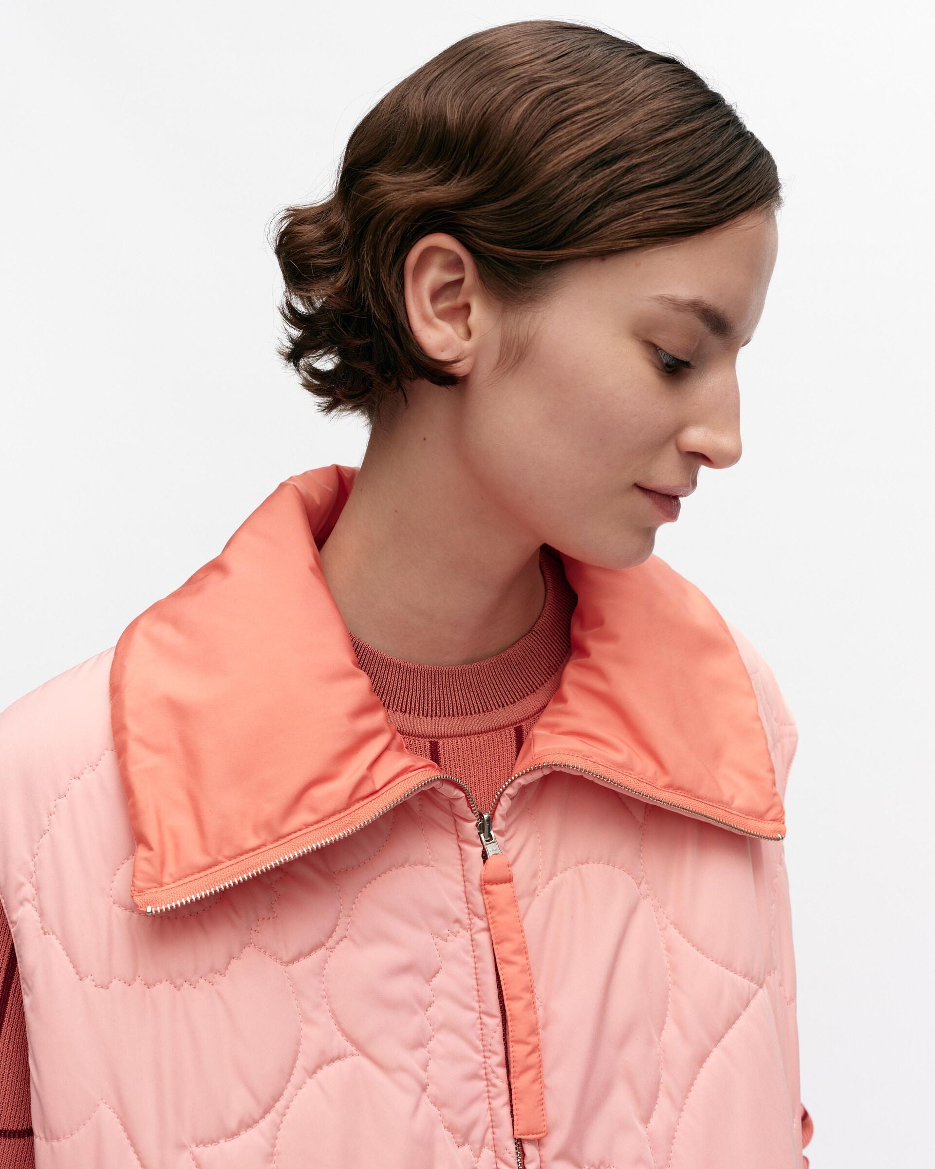 Marimekko Kvartsi Unikko lightweight padded vest | Marimekko Outlet
