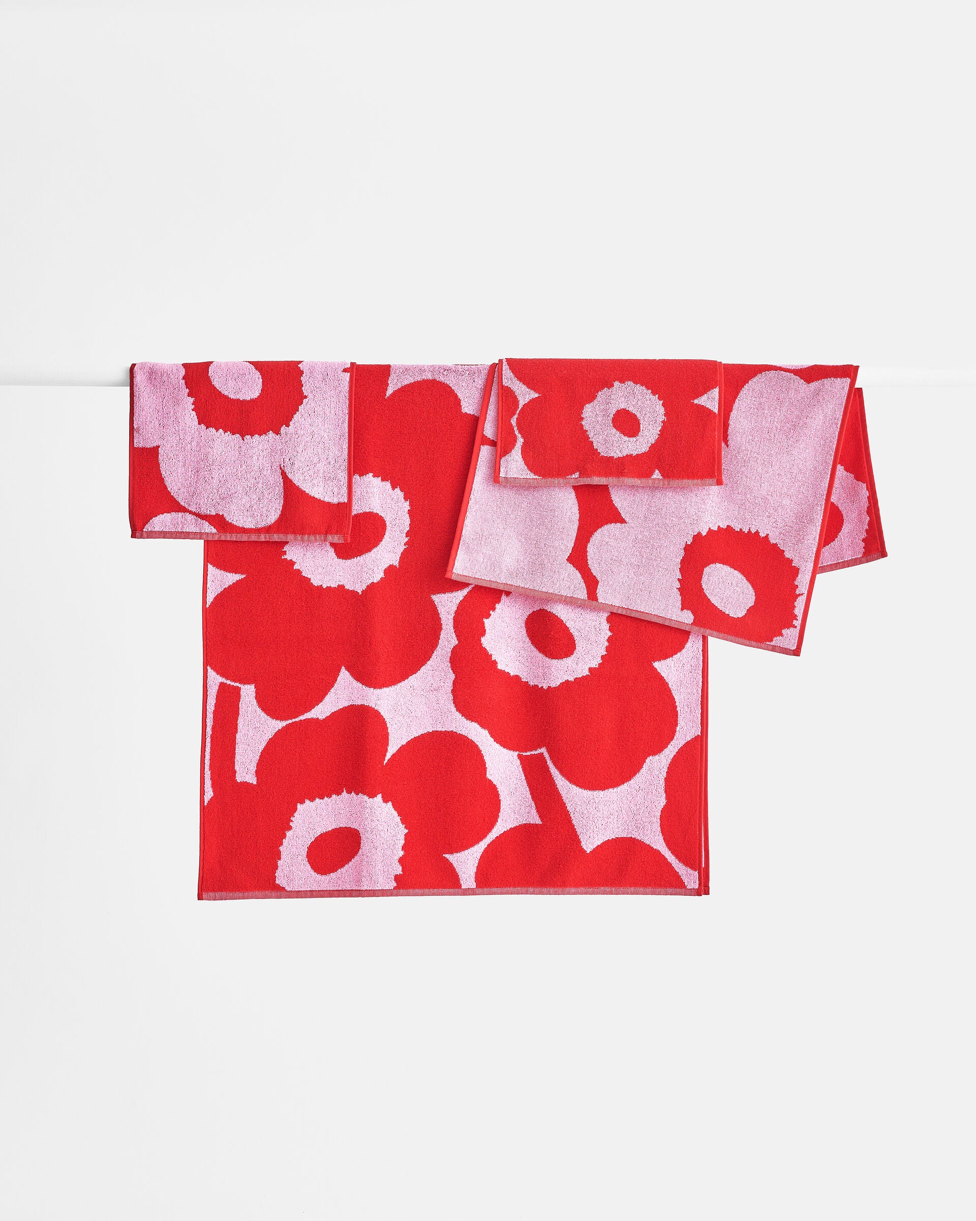 Marimekko Unikko guest towel | Marimekko Outlet