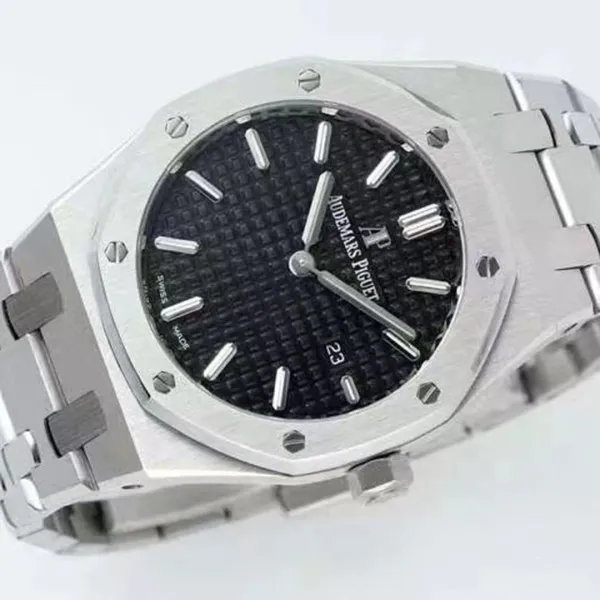 AUDEMARS PIGUET-ROYAL OAK-ref.67650ST.OO.1261ST.01-33mm - Image 4