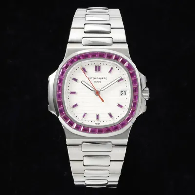 PATEK PHILIPPE-NAUTILUS-ref.5711-113P-01-40mm