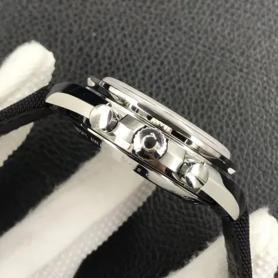 OMEGA-Speedmaster-ref.311.32.42.30.04.003-42mm