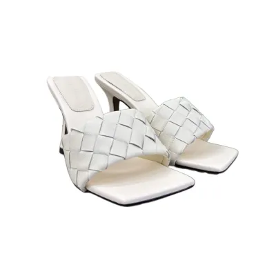 Bottega Veneta Parco Mule In White Intrecciato Leather Mule (Heel Height 9cm)