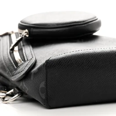 Louis Vuitton Duo Slingbag MM Black Taigarama Leather Silver Hardware