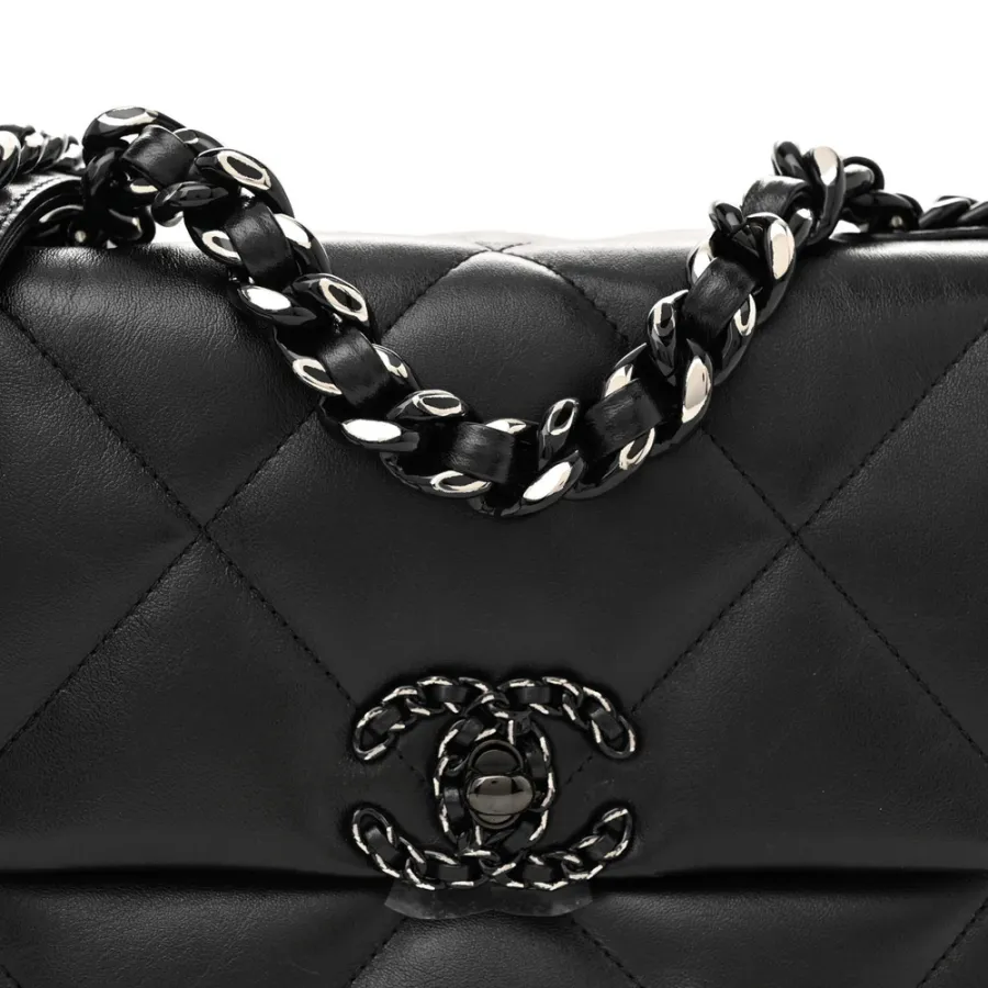 Chanel 19 Medium Flap Bag – Quilted Lambskin   Silver Hardware