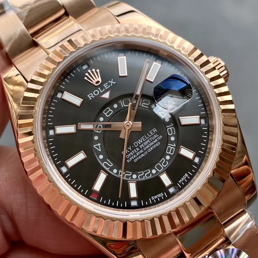 ROLEX-Sky Dweller-REF.M326935-0005-42MM