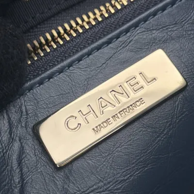 Chanel Oil Wax Leather Blue / Black Crossbody Bags
