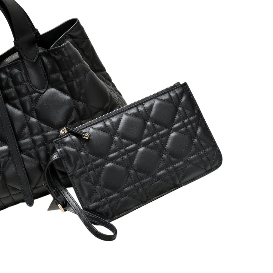 Dior Medium Dior Toujours Bag In Black Macrocannage Calfskin With Gold Hardware