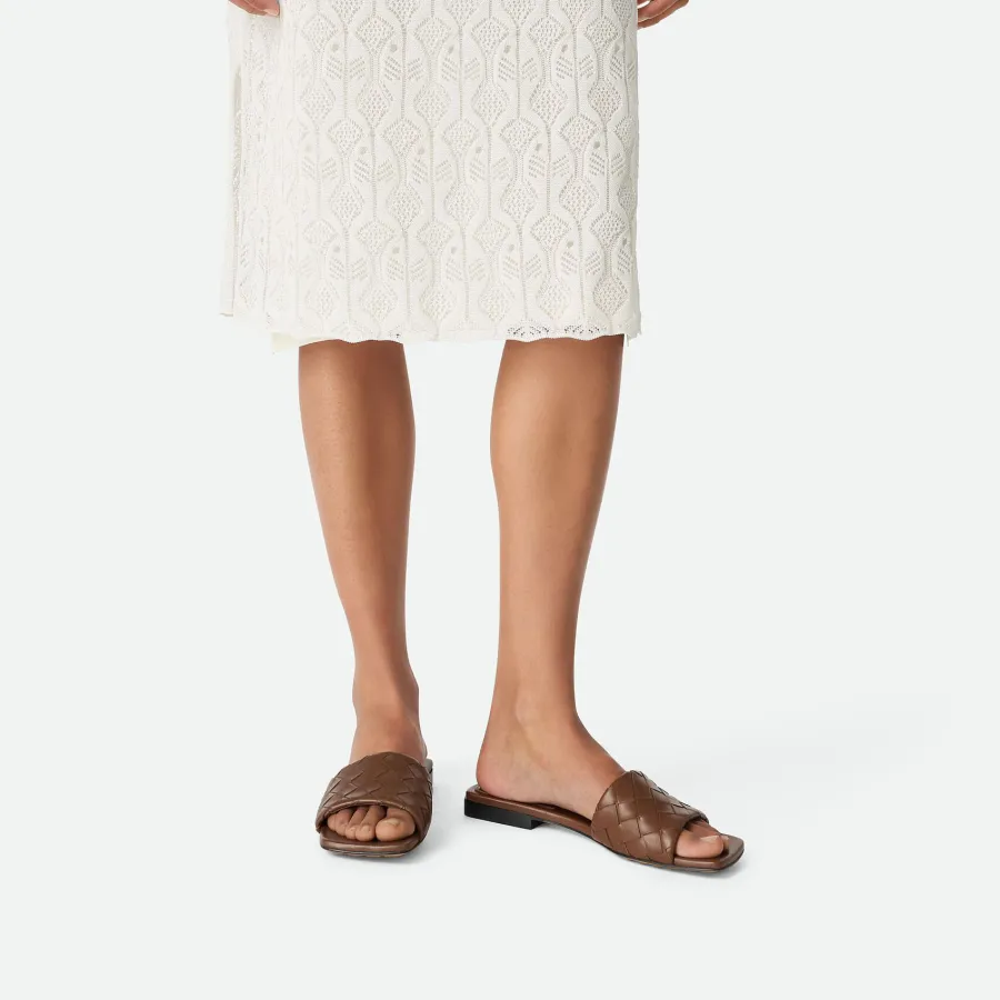 Bottega Veneta Parco Mule In Brown Intrecciato Leather Flat Mule Sandal