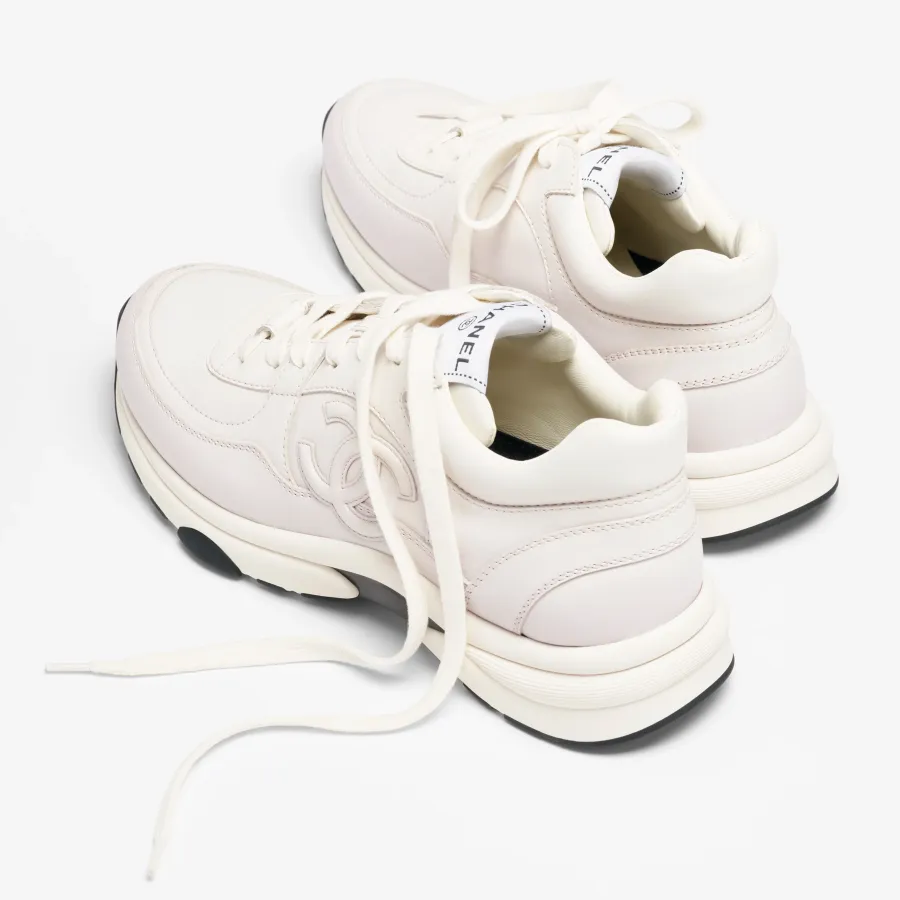 Chanel Calfskin printed in lavender Sneakers