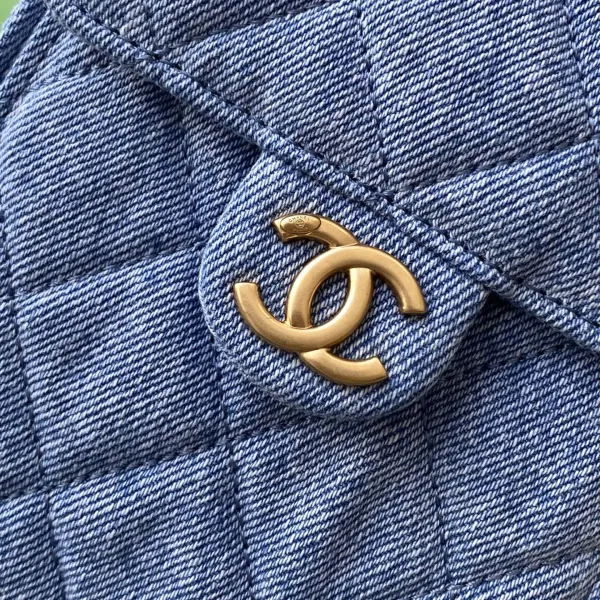 Chanel Denim blue/purple Abrasive Sand Leather Shoulder Bags - Image 7