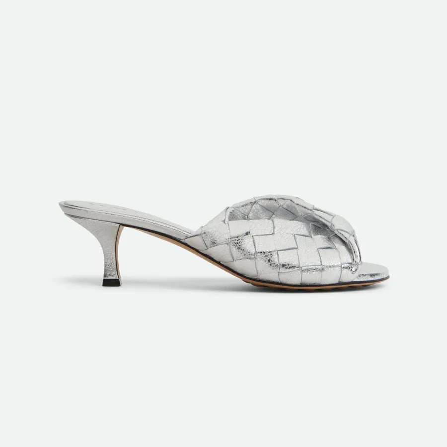 Bottega Veneta Blink Mule In Silver Intrecciato Leather Kitten Heel Mule (Heel Height 4.5cm)