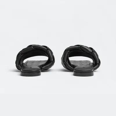 Bottega Veneta Lido Flat Sandal In Black Intrecciato Leather Flat Sandal