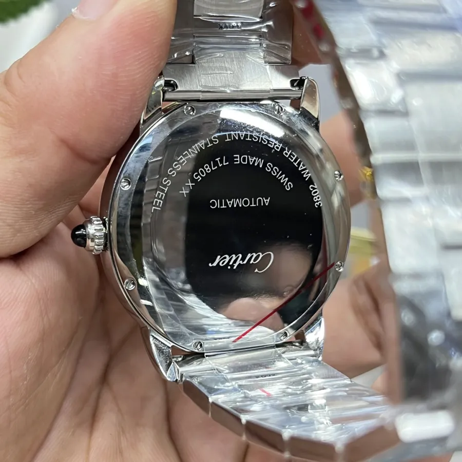 Cartier-RONDE-SOLO-DE-CARTIER-Ref.W670101-42mm