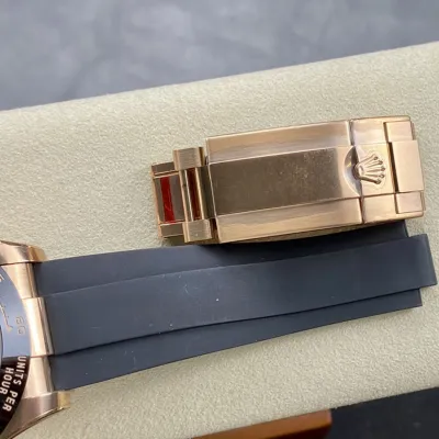 ROLEX-COSMOGRAPH DAYTONA-REF.M116515LN-0059-40MM