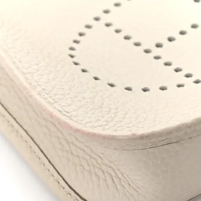 Hermès Amazone Evelyne TPM Béton Taurillon Clemence Leather Palladium Hardware