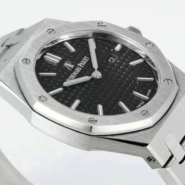 AUDEMARS PIGUET-ROYAL OAK-ref.67650ST.OO.1261ST.01-33mm - Image 7