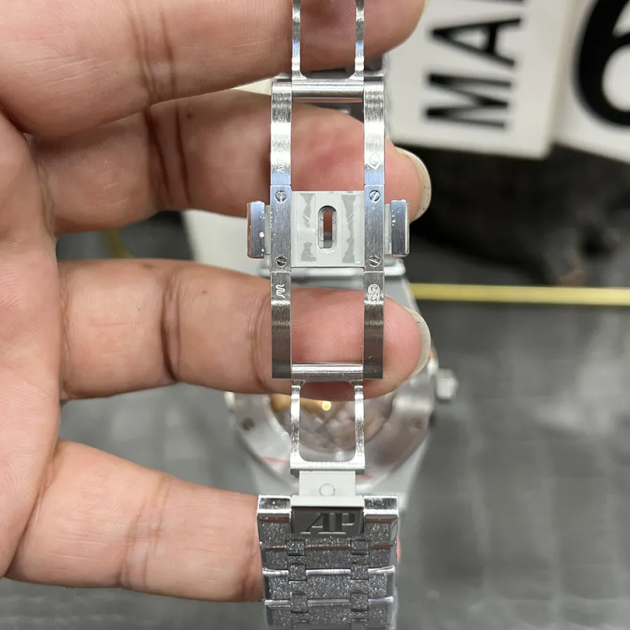 AUDEMARS PIGUET-ROYAL OAK-15410BC.GG.1224BC.01-Frosty Gold Black Dial-41MM