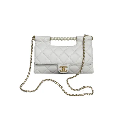 Chanel Pearl Handle handbag White/black crossbody bag