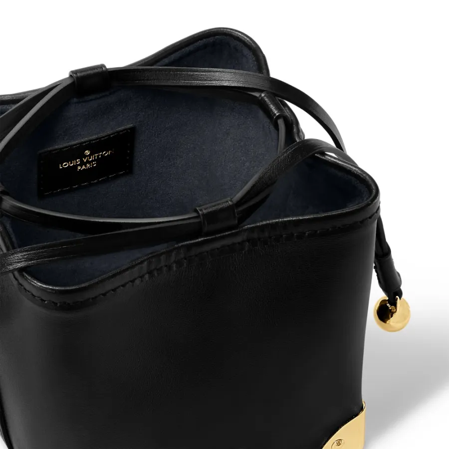 Louis Vuitton Bags Noe Purse