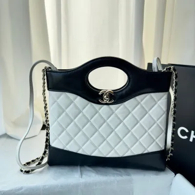 Chanel Quilted Lambskin Leather Black and white color matching Crossbody Bags