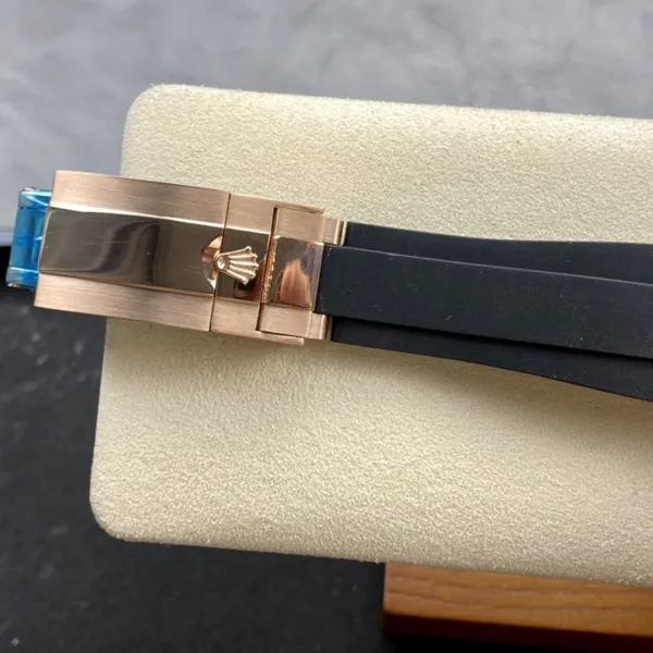 ROLEX-COSMOGRAPH DAYTONA-REF.M116515LN-0017-40MM - Image 10