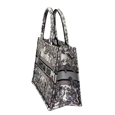Dior Medium Book Tote Ecru Multicolor Dior 4 Saisons Hiver Soleil Embroidery