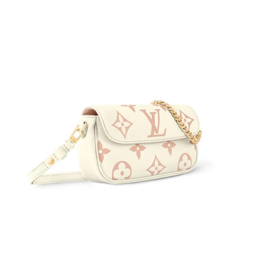 Louis Vuitton Bags  WOC LVY