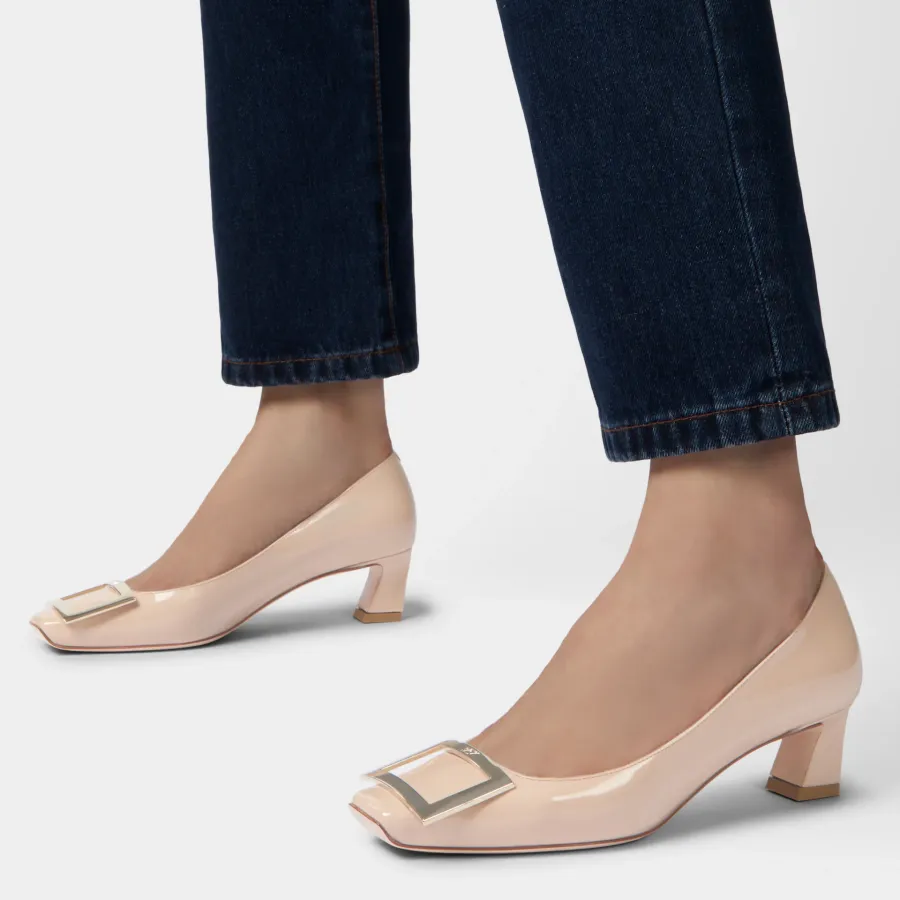 Roger Vivier Trompette Pumps High Heels In Pink Patent Leather With Metal Buckle (Heel Height 4.5cm)