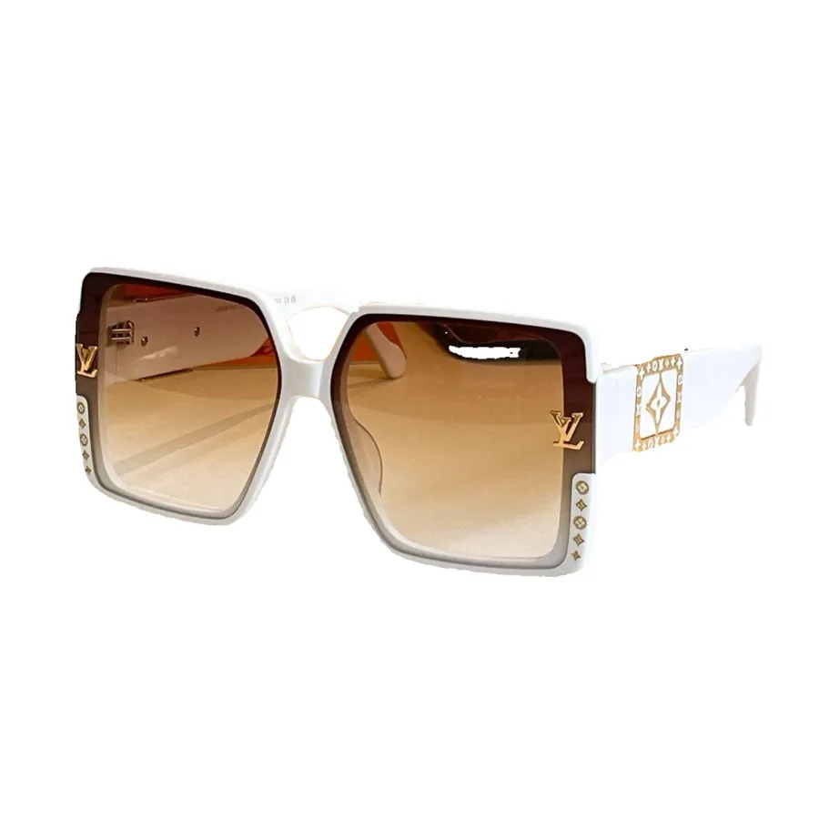 Louis Vuitton square frame glasses red gold/green gold/black gold/black white/white gold/leopard gold color Size 67口14-142
