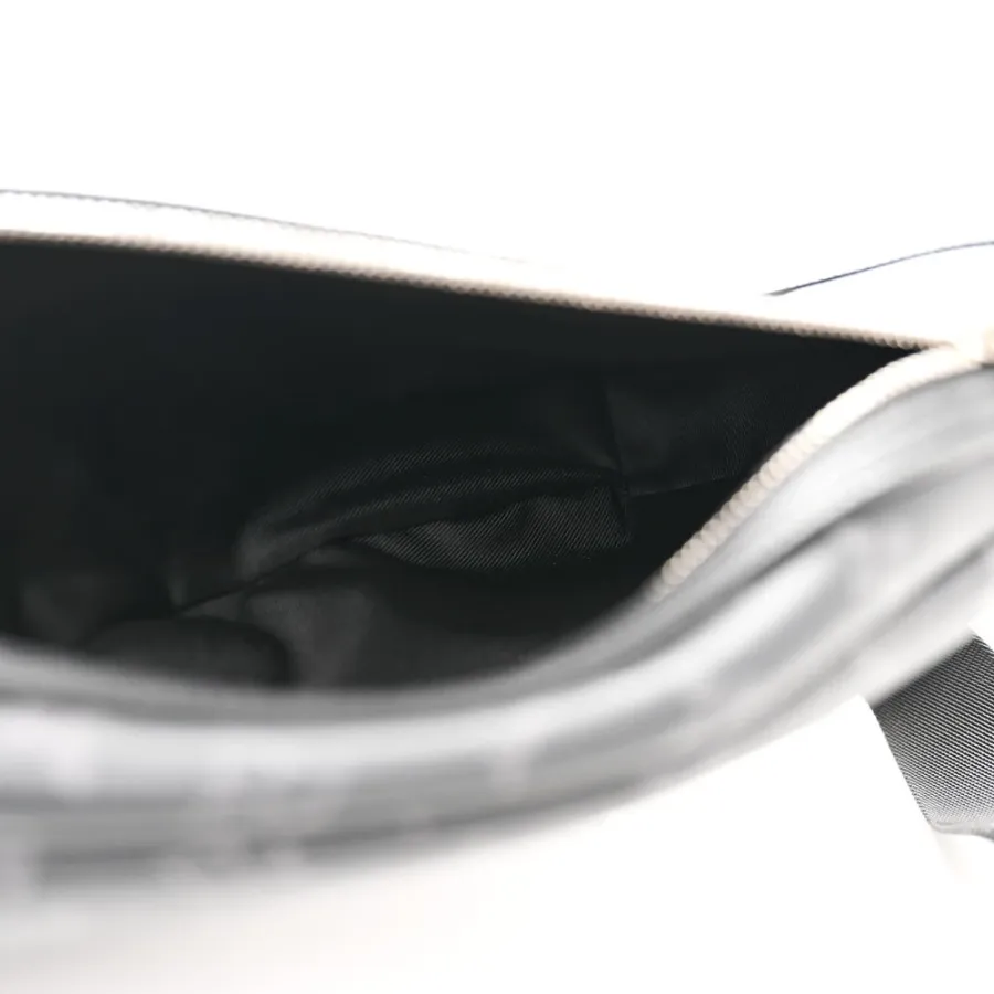 Louis Vuitton Duo Slingbag MM Black Taigarama Leather Silver Hardware