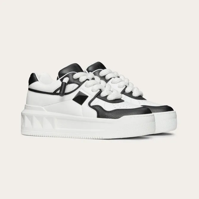 VALENTINO ONE STUD XL Women's sheepskin sneakers