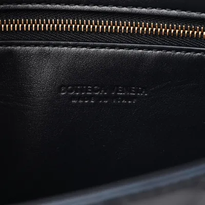 Bottega Veneta Medium Intrecciato Andiamo Shoulder Bag Space Nappa Leather Gold Hardware