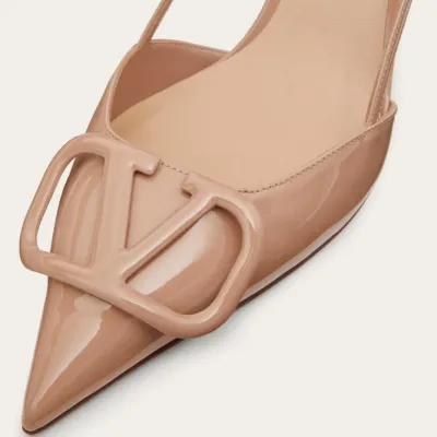 VALENTINO Patent leather strappy heels (8cm high heel)