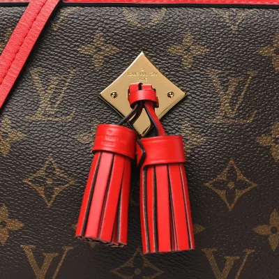 Louis Vuitton Saintonge PM Coquelicot Monogram Canvas Gold Hardware