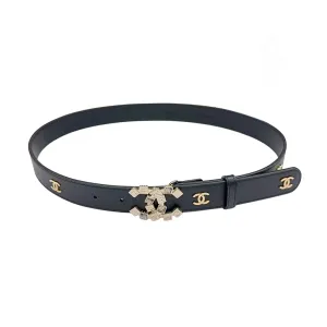 Chanel Women's Decorative CC Buckle Belt In White/Black Calfskin With Gold Hardware 30mm